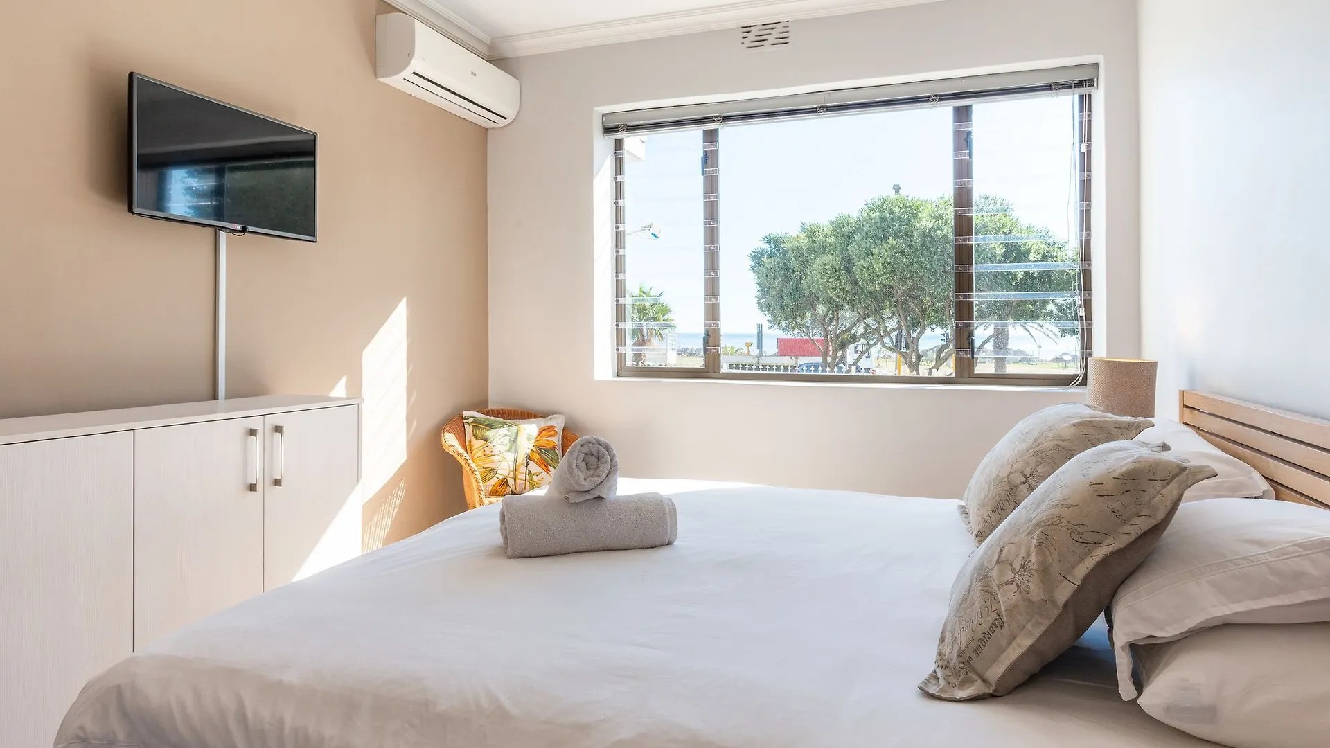 Sherrington Court Suite 1 Cape Town