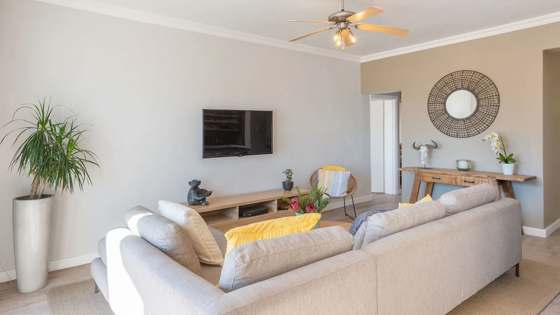 Apartment Sherrington Court Suite 1 Cape Town