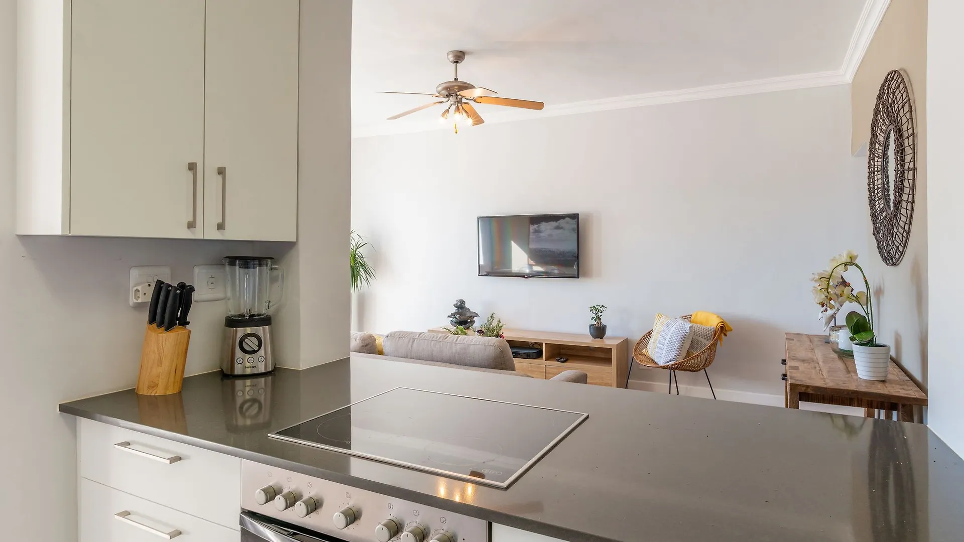 Sherrington Court Suite 1 Cape Town Apartment